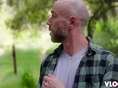 Tattooed Babe Shows Her Bts Erotic Performance - Skylar Snow And Lysagna Delray