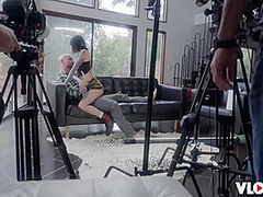 Tattooed Babe Shows Her Bts Erotic Performance - Skylar Snow And Lysagna Delray