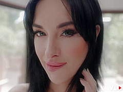 Tattooed Babe Shows Her Bts Erotic Performance - Skylar Snow And Lysagna Delray