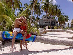 Dina Pearl Walks down to the Beach and Lets Her Lover Fuck Her Asshole - Private Porn Sex Videos