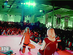 Besançon erotic salon 2007 show number 6 by Axelle Mugler - MMM100