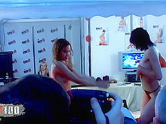 Besançon erotic salon 2007 show number 1 by Alycia Lopez with Alicia Dark - MMM100