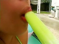 Exotic pornstar Skylar Knight in crazy cunnilingus, outdoor porn video