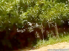 Amateur Couple Fuck In The Pool In Sunny Florida