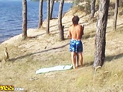 Guy bangs his hot girlfried so well outside