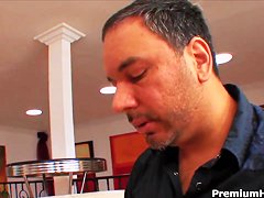 Cheating wife Lynn Love banged before hubby