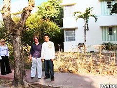 Chubby amateur Brittney gets filmed on the street