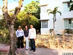 Chubby amateur Brittney gets filmed on the street