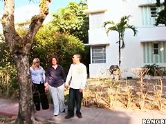 Chubby amateur Brittney gets filmed on the street