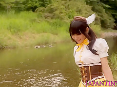 short asian Mihono Sakaguchi humping in a car