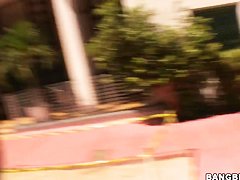 Hot blonde Bree Olson gives blowjob in the van