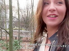 French amateur babe flashing for cash