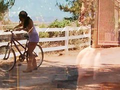 Hot Nicole Aniston's weaknesses is revealed