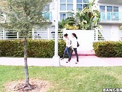 Hooking up Wendy for a kinky porno car drive