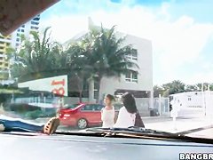 Hooking up Wendy for a kinky porno car drive