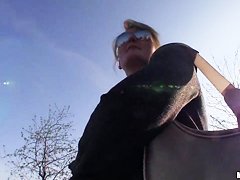 Slutty Meggie prefers to swallow big cocks on fresh air