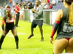 Beauties warmup for some ball