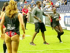 Beauties warmup for some ball