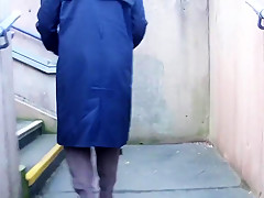 Milf station platform walk toying herself to orgasm