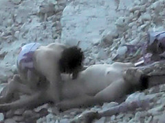 Nighttime fuck on the beach