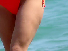 Attention whore does a handstand