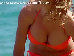 Attention whore does a handstand