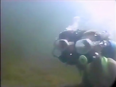 Vintage Scuba lez hott