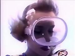 Vintage Scuba lez hott