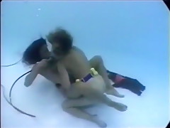Vintage Scuba lez hott