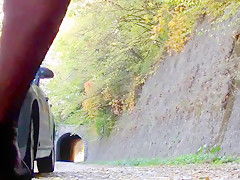 promenade et pipi sur la route