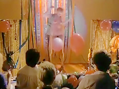 Best Retro, Outdoor porn scene