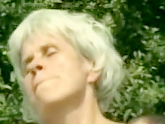 Crazy Hairy, Outdoor adult scene