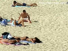 Three amazing bubble butts on beach