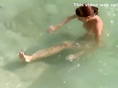 They struggle to fuck in the water