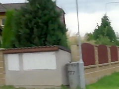 jennifer  run naked outdoor