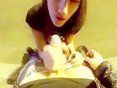 Slut on rollerblades gives outdoor blowjob
