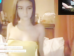 Webcam babe is scared of getting caught  cam adventures 7