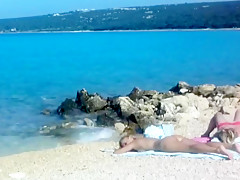 Pag junior sexy blonde got fully nude