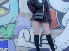 Jeny Smith pantyhose and high heels fetish