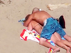 Beach bikini fuck