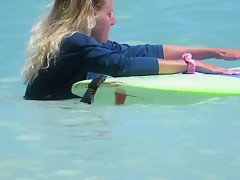 Petit cours de surf facon pupute americaine