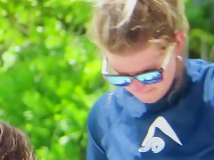 Petit cours de surf facon pupute americaine