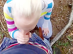 Ich traf mich mit einer hure und ich hatte blowjob draussen