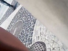 CHECK OUT THIS DAMN ROUND COCK HARDING ASS!