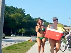 Very Stunning Beautiful Girl Caught on Cam (Describe Her)