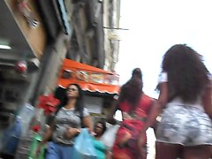 Street voyeur filmed a hot chick with nice bum