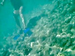 MILF full naked under the water