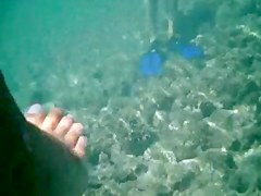 MILF full naked under the water