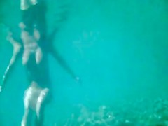 MILF full naked under the water