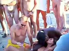 Bare Beach - Hawt Exhibitionists Public Fuckfest